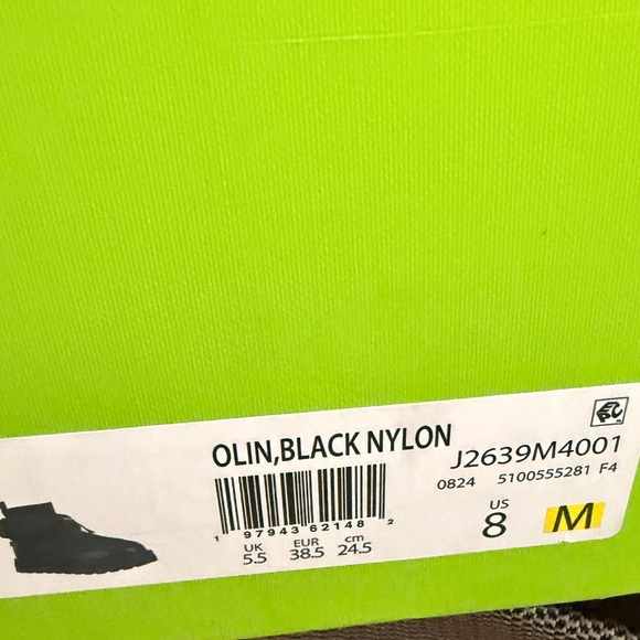 Sam Edelman Olin Lug Sole Bootie in Black Size 8 - Picture 8 of 9